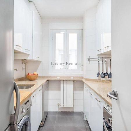 Charming 2-Bedroom Apartment In Retiro Perfect Madrid Location Eksteriør bilde
